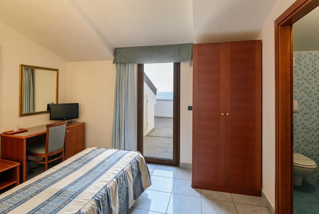Hotel Serenella Agropoli Extérieur photo